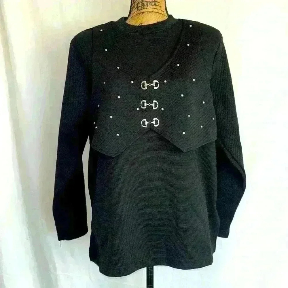 Vintage Rafael pull over top